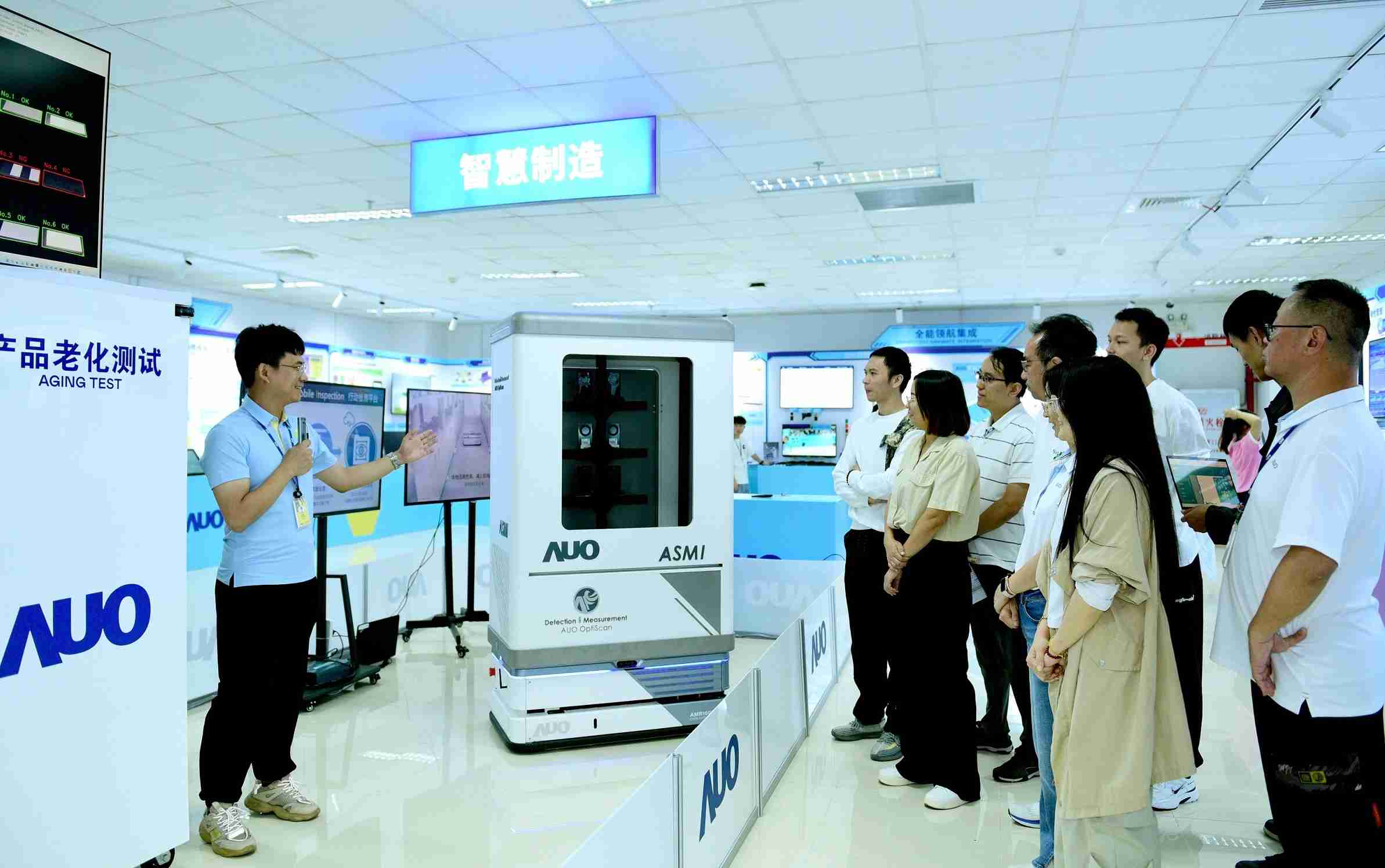 Wepay厦门将5G+ABC技术串联生产管理全流程，，打通研发、、采购、、生管、、、、制程、、、设备、、质量等产品全生命周期制造流程，，完成数字化设计、、、智慧供应链、、、、智能座舱、、、全流程设备管理、、数据驱动优化、、、智慧在线检测、、、、智慧品管等自适应生产模式升级